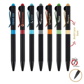 Mıknatıs Kapaklı Deri USB Bellek 8 GB